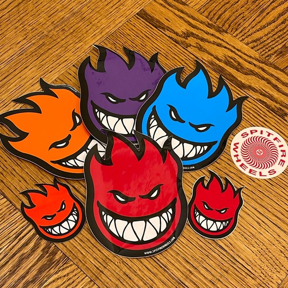 SPITFIRE WHEELS SKATEBOARDING STICKER PACK - Picture 7 of 13